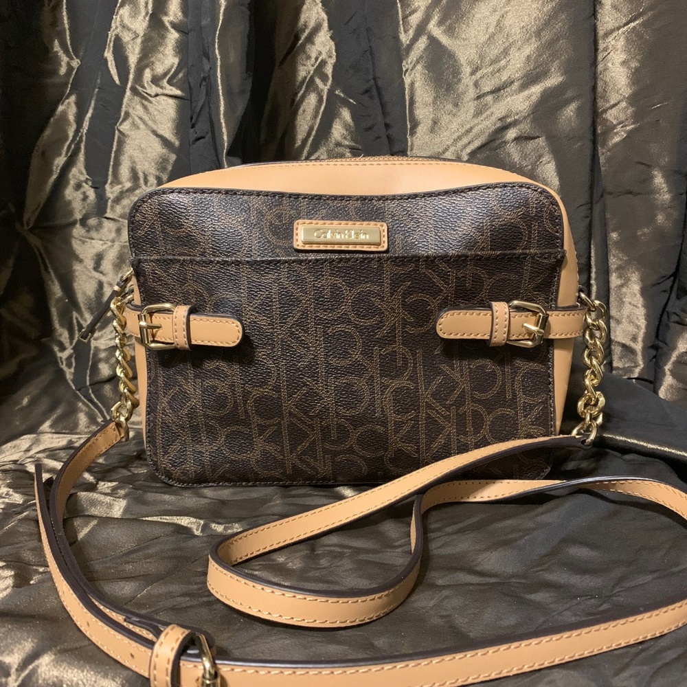 Calvin Klein Crossbody bag
